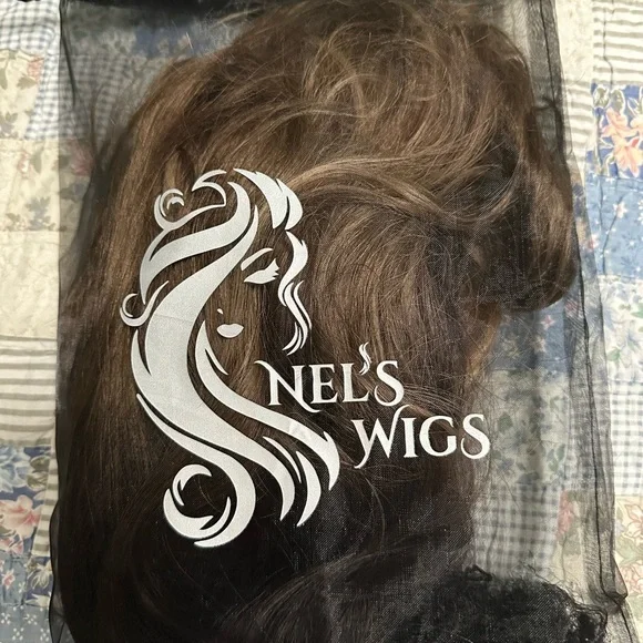 Nel’s Wigs Bronde wig (blonde/brown) - Picture 6 of 7